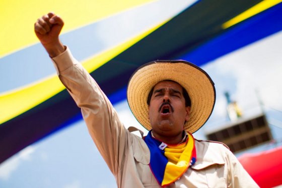 Aseguró que los presuntos paramilitares "vestían uniformes de Venezuela".
