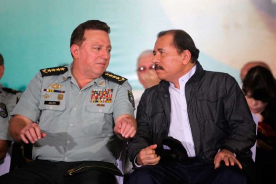 La oposición de ese país considera que Daniel Ortega es un "vende patrias".