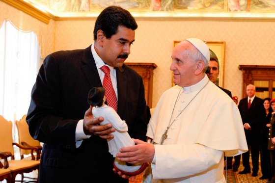 Aseguró que el papa Francisco recuerda con "gran admiración a Hugo Chávez".