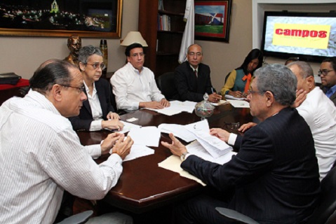 El ministro de Cultura, José Antonio Rodríguez, sostuvo una reunión con directivos de la Sociedad Dominicana de Bibliófilos en la sede del Ministerio de Cultura.