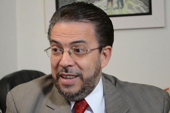 El Supremo dominicano deberá decidir si el Ministerio Público, que archivó el caso en mayo pasado, debe investigar al expresidente Fernández (1996-2000 y 2004-2012) por supuesta corrupción y lavado de activos.