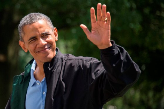 "¡Felicidades, Barack! Tu pelo está un poco más gris, pero te quiero más que nunca", escribió la primera dama en Twitter.