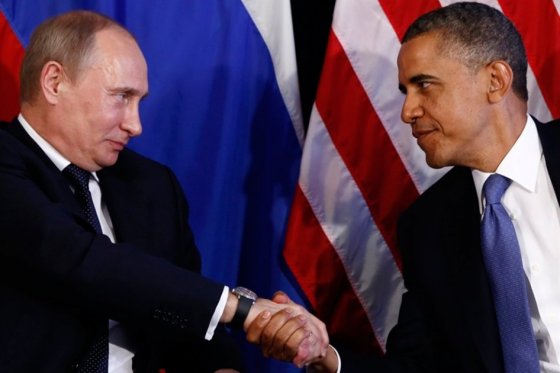 Barack Obama canceló una visita planeada a Moscú por el asilo otorgado a Edward Snowden.