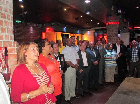 ambién, Dario Medina, Francisca Ferreras, Wanda Carvajal, José Burgos, Wilfredo Morfa, Henry Montero, Antonio Melo, Juliana Hernández, Lina Fernández, Irma Tejada, Marilin Fernández, Milagros Medina, Juan Lora (Johnny), Gustavo Rodríguez, Yrbeth Rodríguez, Tomás Martinez, Teófilo Santiago, José Vasquez, Jackeline Güilamo, José Pérez, Fiordaliza Ventura, Carmen Abreu, Marcela Ventura, Wilfredo Soriano, Martha Nuñez, Johnny Nuñez y Rubén Ravelo.