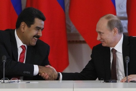 El mandatario venezolano respaldó la nominación del ruso al premio Nobel de la Paz.