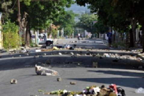 Por motivo de la protesta está siendo afectado el tránsito entre Santiago, la Línea Noroeste y la zona fronteriza.