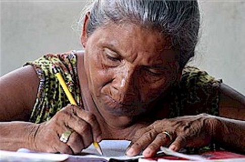 Se cumplen ocho años desde que la nación sudamericana fuera declarada por la UNESCO territorio libre de analfabetismo