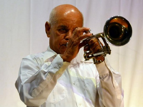 El destacado trompetista, Armando Beltré.