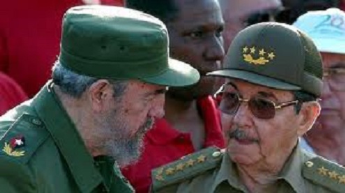 "Que hablen ahora los voceros del imperio sobre cómo y por qué surgió el apartheid", dice el expresidente cubano.