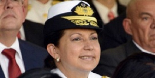 Ruiz Sevilla se desempeñaba como secretaria general del Ministerio de Defensa y Ortega había anunciado que la nombraría ministra una vez entrara en vigor una reforma parcial a la Constitución que le otorga más poderes a él y a los militares.