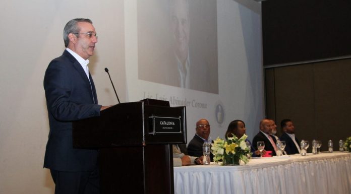 Luis Abinader aboga por un acuerdo de «reconciliación nacional» en Haití