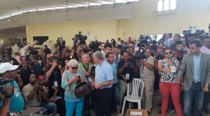Madre de Gonzalo Castillo no votó por él