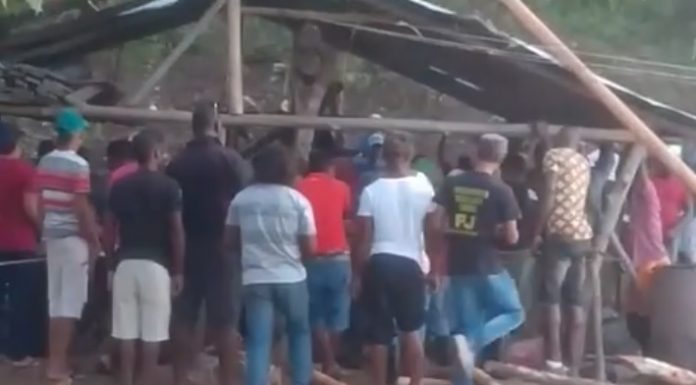 Rescatan cadáveres de 3 hombres fallecidos en mina de ámbar en Hato Mayor