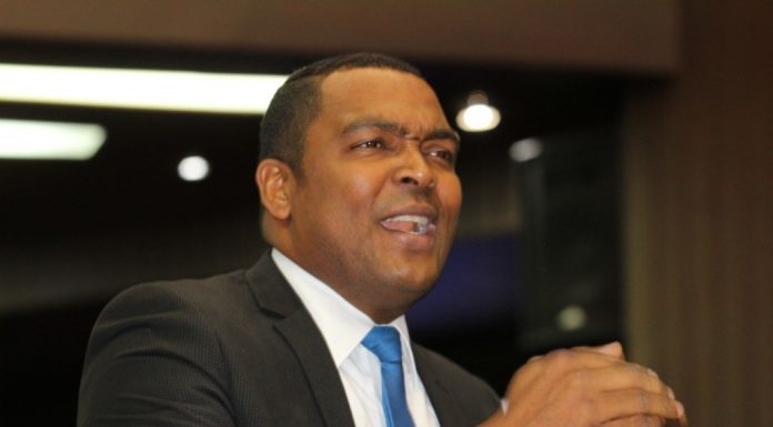 Piden PRSC apoye a LF como candidato independiente 2020