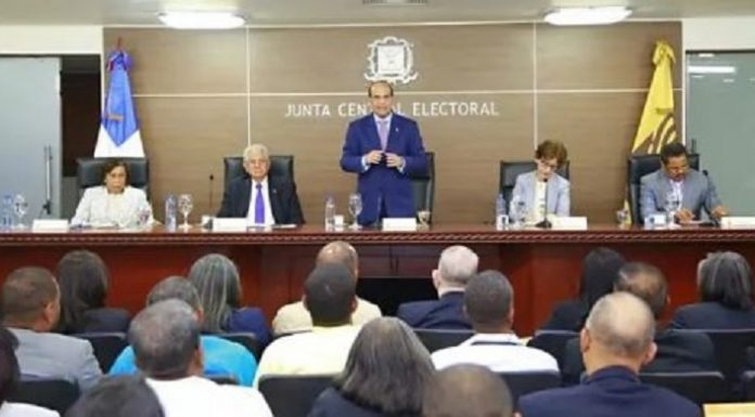 JCE pospone elecciones presidenciales y congresuales para el 5 de julio