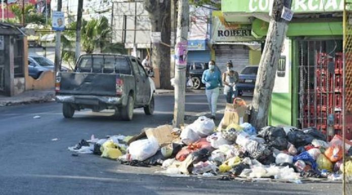 Basura sigue ocupando espacios en el Gran Santo Domingo