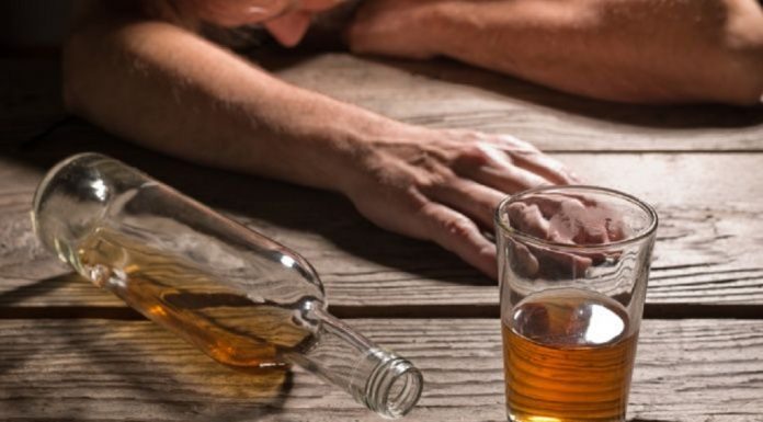Coba aclara eliminación de restricciones no influye en horario expendio de bebidas