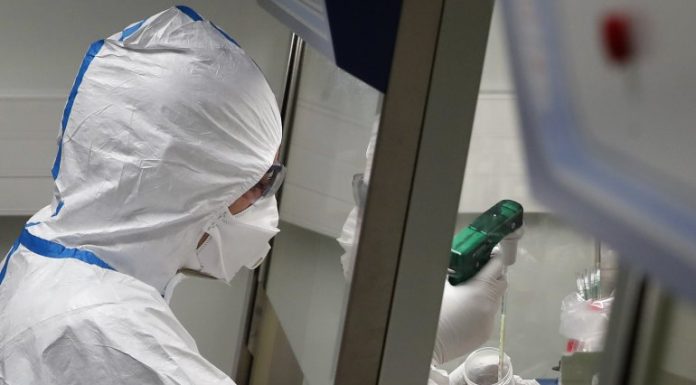 Repuntan casos diarios de COVID-19 en la República Dominicana; reportan 895 y una defunción en las últimas 24 horas