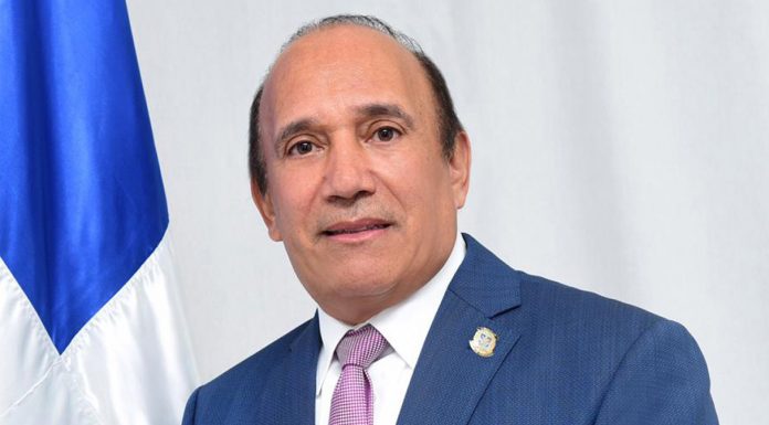 Diputado de la Fuerza del Pueblo en ultramar, Alfredo Rodríguez, critica al Gobierno y dice se ha hecho imposible hacerse pruebas de coronavirus en República Dominicana