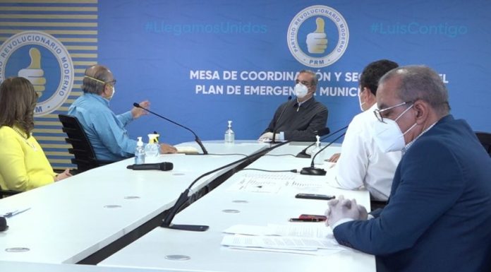Abinader pide «no contar muertos y más acciones contra la COVID-19”