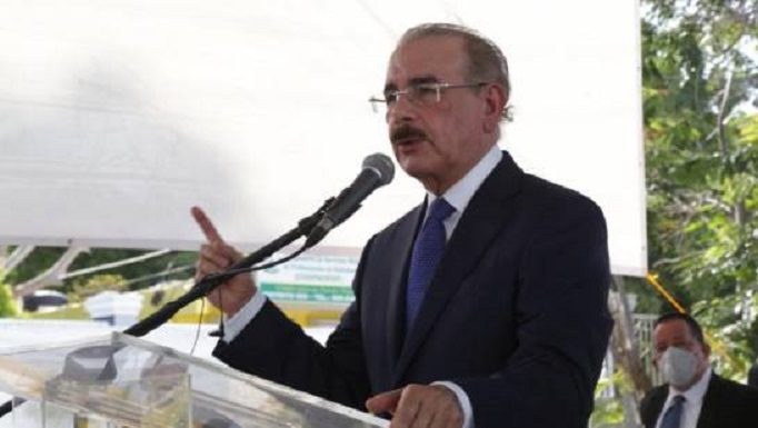 Danilo llama a trabajar y dejar de lado “ratas” que traicionan al PLD