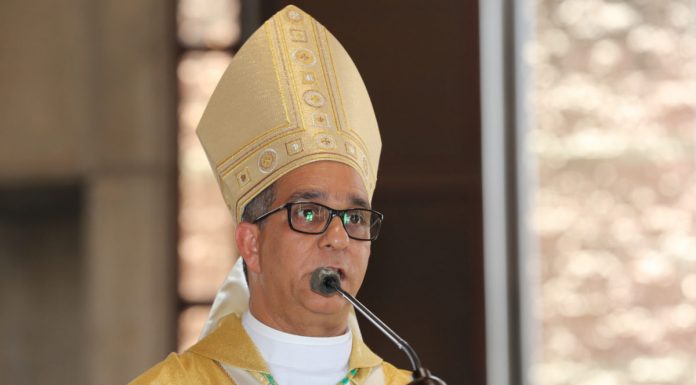 Obispo de La Vega, monseñor Héctor Rafael Rodríguez, propone a María Teresa Cabrera para Defensora del Pueblo