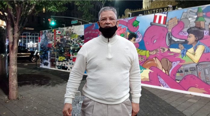 Pide remover mural que promueve película “Siempre Luis” en plaza del Alto Manhattan