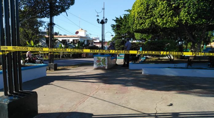 Salud Pública cierra parque debido a un brote de coronavirus en Acapulco, Río San Juan