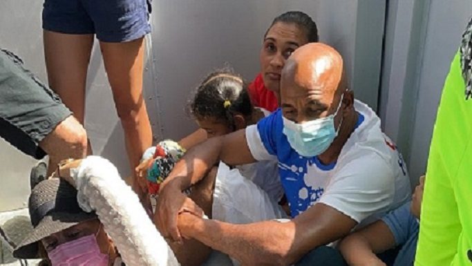 Informan 35 personas se encuentran atascadas en teleférico de Puerto Plata