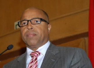 Alfredo Pacheco exhorta estar atentos a la situación bélica internacional