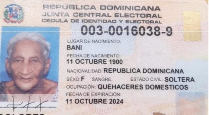 INCREÍBLE PERO CIERTO..!! Mujer 122 años pide ayuda para una comprar máquina de coser