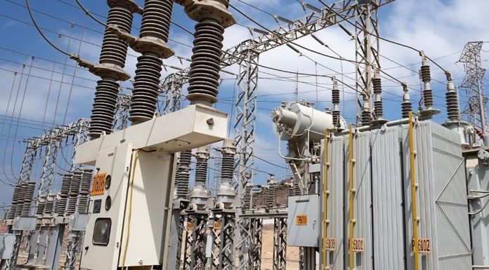 Firman acuerdo para mejorar el servicio energético y digital RD
