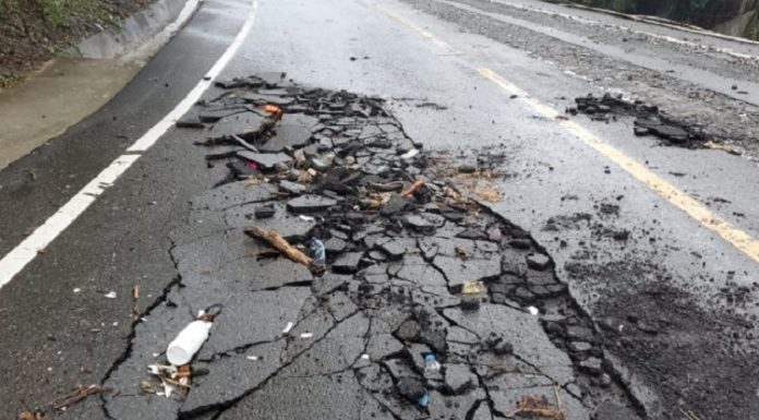 Aguaceros incomunican comunidades y provocan daños a vías en Ocoa