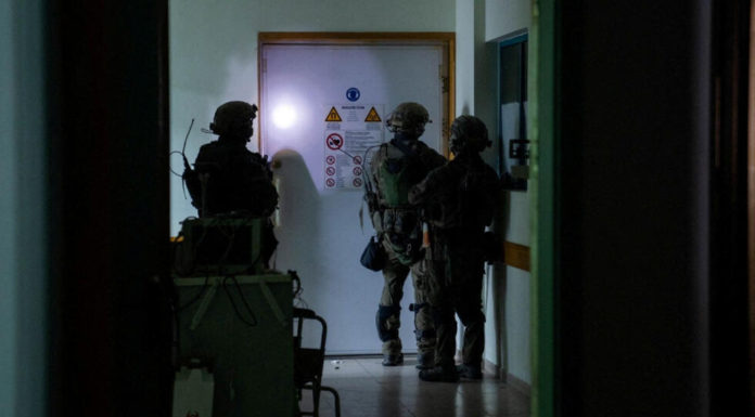 Israelí dice encontró túneles de Hamás bajo el hospital Al Shifa