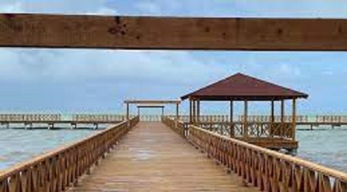 Muelle de Miches olvidado por las autoridades tras un año de haber colapsado