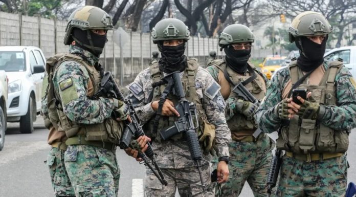 Militarizan carreteras, los puertos y aeropuertos del país en Ecuador