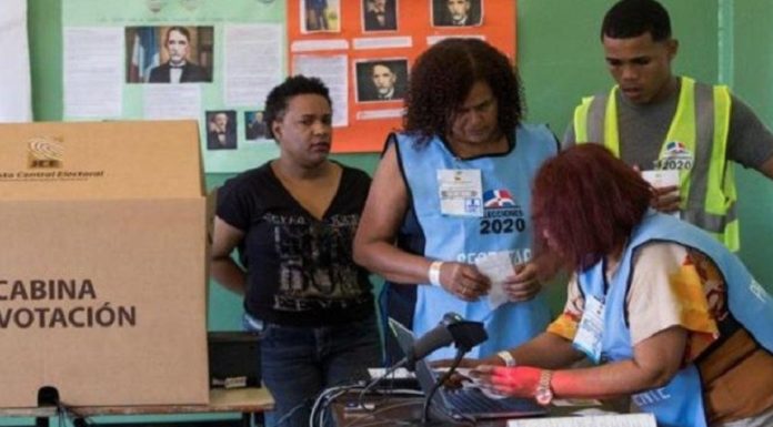Mujeres decidirían los comicios en República Dominicana, según JCE
