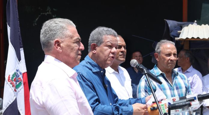 Leonel Fernández defiende soberanía dominicana y rechaza acusaciones de racismo