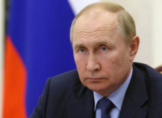 Popularidad Putin se desploma por la crisis de combustibles