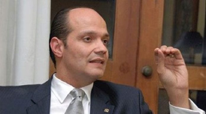 Ramfis Dominguez califica como «demasiado grave» acusación de incesto a Roque Espaillat «El Cobrador»