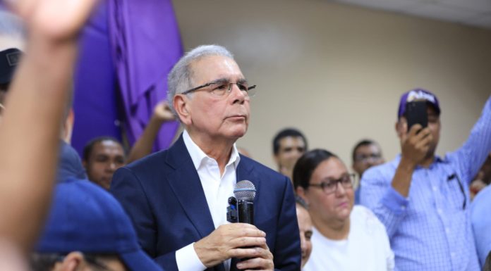 Danilo llama a trabajar y dejar de lado “ratas” que traicionan al PLD