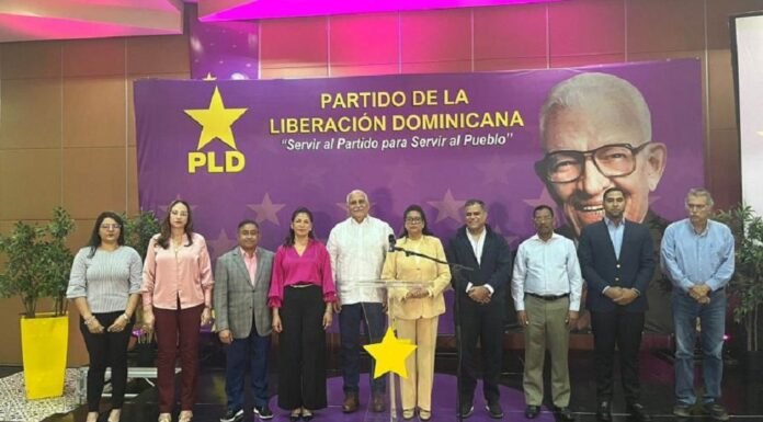 EN VIVO: Acto apertura Décimo Congreso Ordinario del PLD