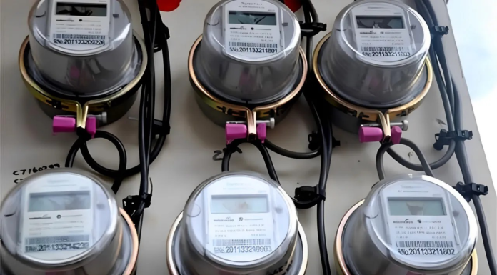 MP solicita juicio a comerciantes acusados de fraude eléctrico