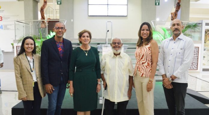 Centro de Convenciones y Cultura Dominicana UTESA presenta exposición “Ave Fénix V” del artista José Parra