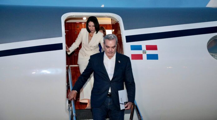 Presidente dominicano y esposa irán a Roma al funeral del papa