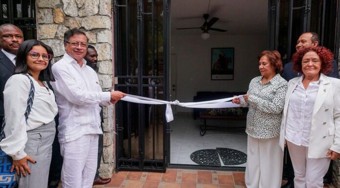 Presidente Petro inaugura embajada Colombia en Haití