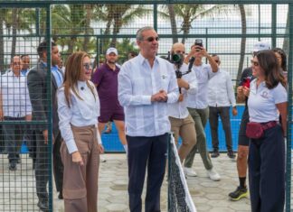Luis Abinader y Carolina Mejía inauguran Malecón Deportivo