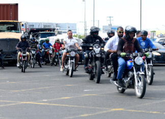 Motoconchistas aumentan pasajes en Barahona y usuarios protestan por nuevas tarifas