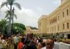 Sismo 5.0 sacude a la R. Dom; evacúan edificios en la capital