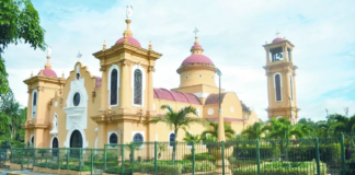 Filtraciones de agua amenazan murales iglesia San Cristóbal